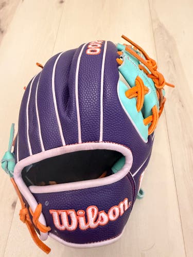 Wilson RH Infield Baseball Glove 11.75" (Used)