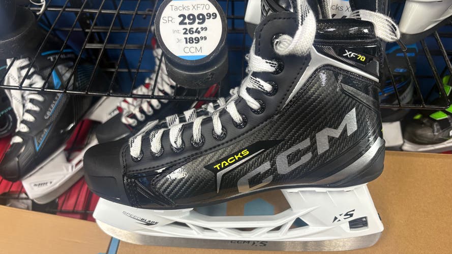 CCM Tacks XF 70 Hockey Skates Size 10 **NEW**