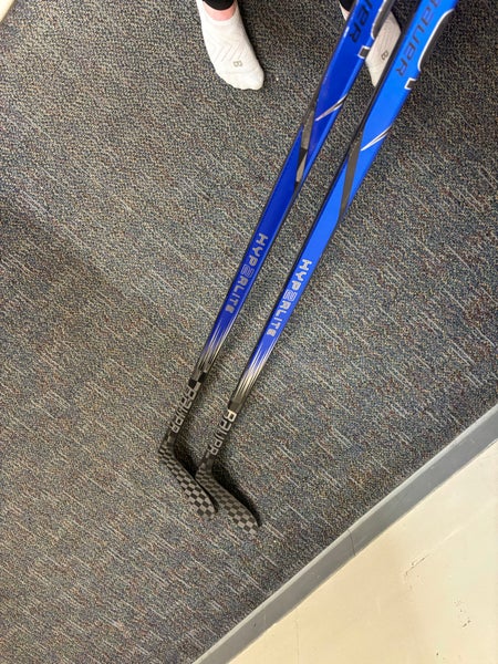 2 pack Blue Custom Intermediate Bauer Vapor Hyperlite 2 Left Hand Hockey Stick P28 65 Flex Pro Stock