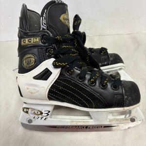 CCM Super Tacks 652 Hockey Skates Regular Width Size 1 (Used)
