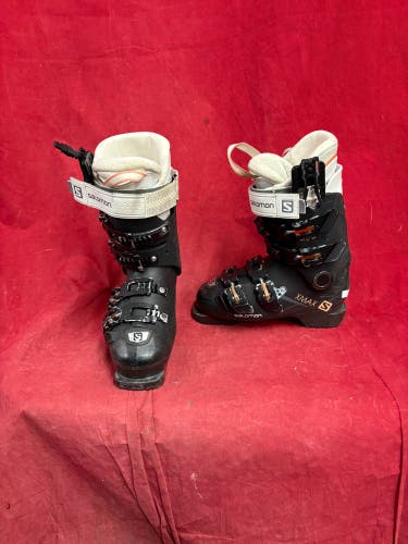 Ski Size: Mondo 23 & 23.5 Women's Salomon Ski Boots Medium Flex (Used)