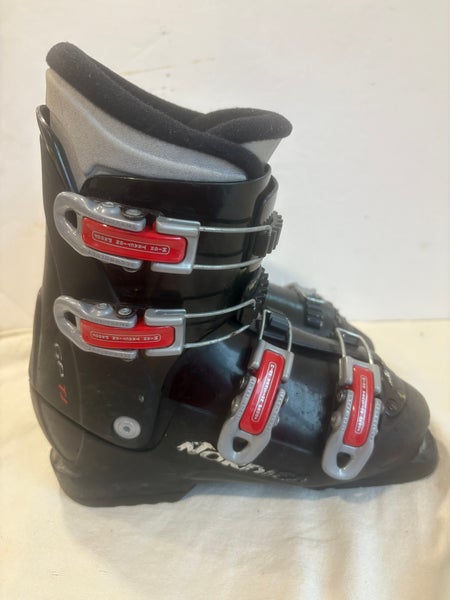 Mondo 24 & 24.5 Unisex Nordica GPTJ Ski Boots (Used)