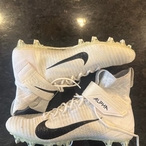 Men's Size M 15.0 (W.16.0) Nike Alpha Menace Elite 2 Mid Top Molded Cleats (New)