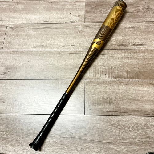 NEW-DISPLAY MODEL | 2024 DeMarini VOODOO ONE 33" / 30 oz Alloy Adult BBCOR Bat | FAST SHIP