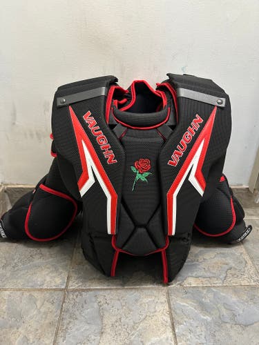 Vaughn Pro Stock Goalie Chest Protector - Rosenzweig (24410434)