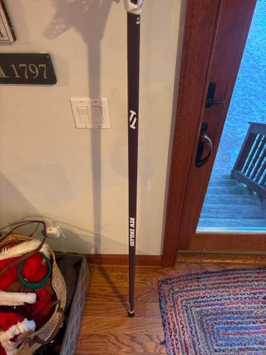 Exclusive TRUE Carbon Defensive Lacrosse Shaft (Used - Great Condition)