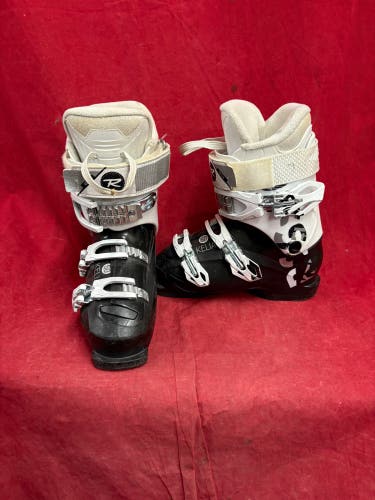 Ski Boots: Mondo 22/23.5 Rossignol Ski Boots (Used)