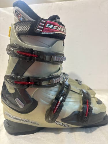Mondo 26 & 26.5 Unisex Rossignol All Mountain Ski Boots (Used)