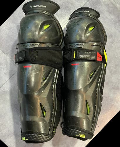 Bauer Vapor 3X Pro Shin Pads | Size Junior 12"