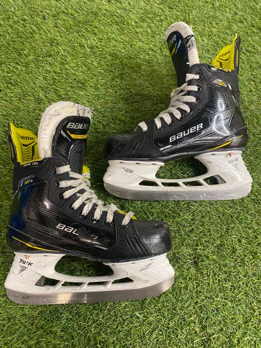 Bauer Supreme M4 - Intermediate