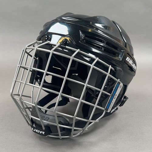 Bauer BHH3800 S Small 6 1/2" to 7 1/8" Senior Hockey Helmet