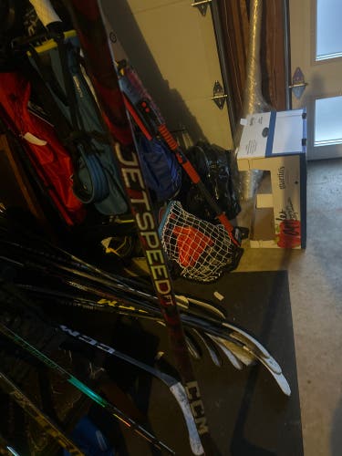 Senior CCM JetSpeed FT5 Left Hand Hockey Stick P28 82 Flex (Used)