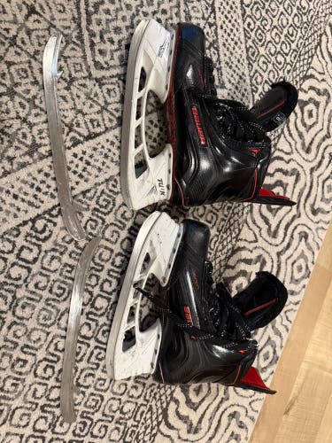 2015 Bauer Vapor 1X Hockey Skates Regular Width 9.5 (Used)