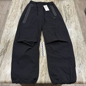 Nike Tech Woven Oversized Jogger Pants NWT HM7158-010 Black Men’s Small $120

New with tags