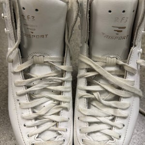 Risport Figure Skates B Adult 5.5 (Used)