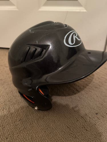Medium Rawlings Batting Helmet (Used)