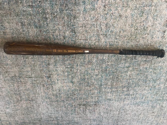 2024 DeMarini Voodoo One Alloy BBCOR Certified Bat (-3) 29 oz 32" (Used)