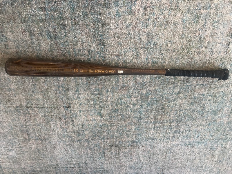 2024 DeMarini Voodoo One Alloy BBCOR Certified Bat (-3) 29 oz 32" (Used)