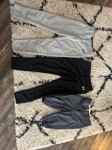 Gray Men's Large Youth Under Armour Game Pants (Used)