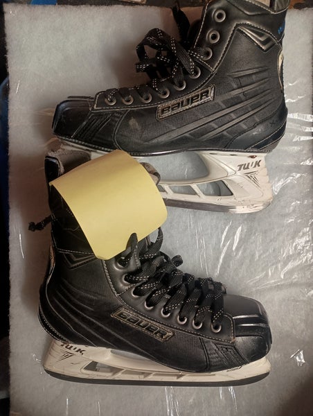 Bauer Nexus 6000 Hockey Skates Regular Width 7 (Used)
