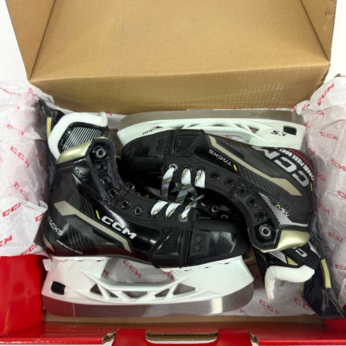 Brand New CCM Tacks ASV Skates | Intermediate Size 5 Wide - #J732