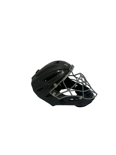 Used Under Armour VICTORY Catchers Helmet w/Mask Black SM 11692-S000144691
