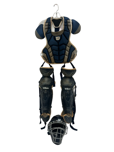 Used Wilson C1K Catchers Helmet w/Mask Navy Blue SM 11692-S000144692