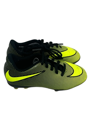 Used Nike BRAVATA Soccer Cleats Black And Yellow Youth 12.0 11692-S000144713