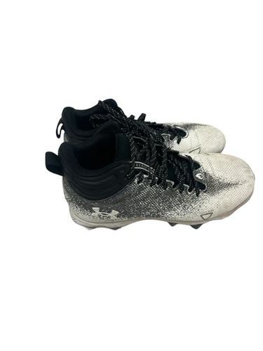 Used Under Armour SPOTLIGHT FRANCHISE RM Jr FB Cleats Black And White Junior 06 11692-S000144717