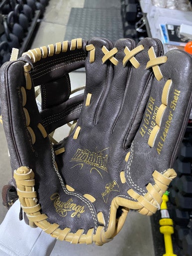 Used Rawlings H105IB BB/SB Glove RH Throw Black 10 1/2" 11605-S000208295