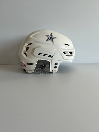Used White Medium CCM Tacks 310 Helmet