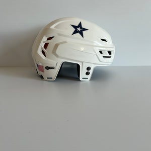 Used White Medium CCM Tacks 710 Helmet