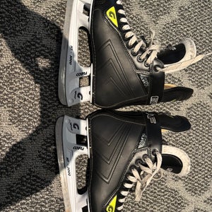 Graf Supra G735S Hockey Skates Regular Width 8 (Used)