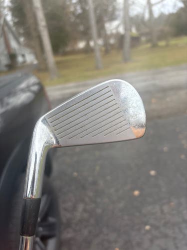 Men's Mizuno MP-30 3 iron Right Handed (Used)