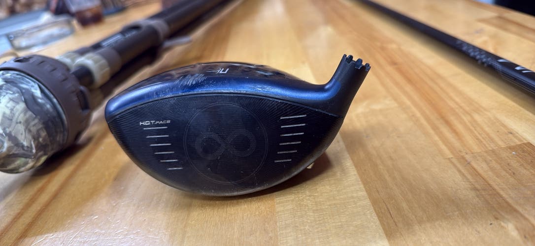 Men's 2022 Cobra King Cobra Right Handed Driver Senior Flex 12 Loft (Used)