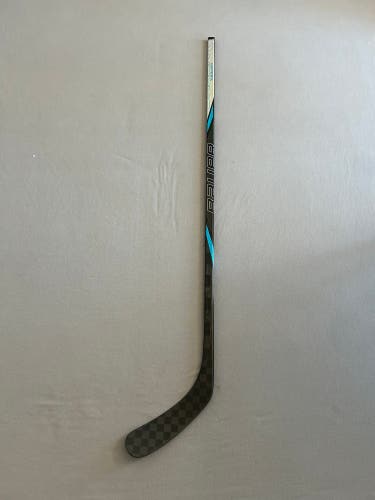 New 65 Flex P92 Intermediate Bauer Nexus Tracer Right Handed Hockey Stick