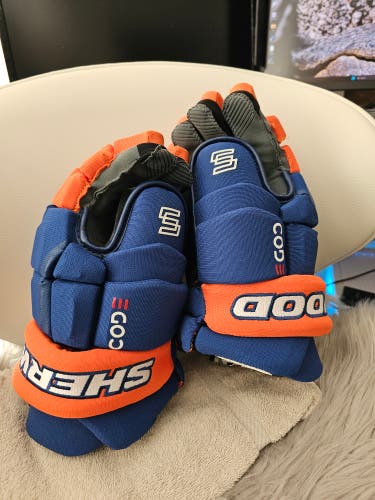 Sher-Wood Code 3 Gloves 14" Pro Stock