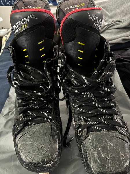 2021 Bauer Vapor Hyperlite Hockey Skates Pro Stock 7 (Used)