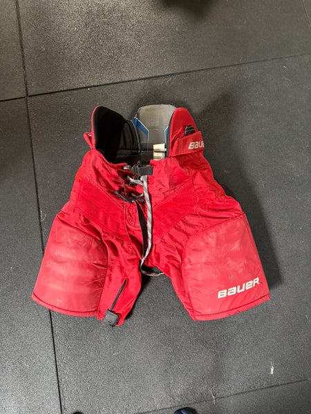 Junior Large Bauer Hockey Pants (Used)