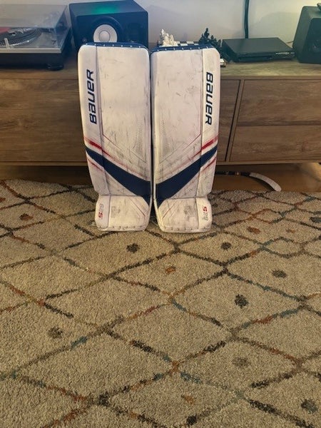 32" 2020 Bauer Goalie Leg Pads (Used)