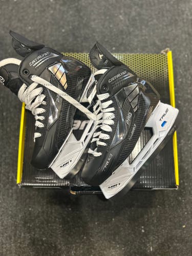 NHL TRUE SVH Pro Custom Hockey Skates Pro Stock Size 9 280mm GAUDREAU (NEW)