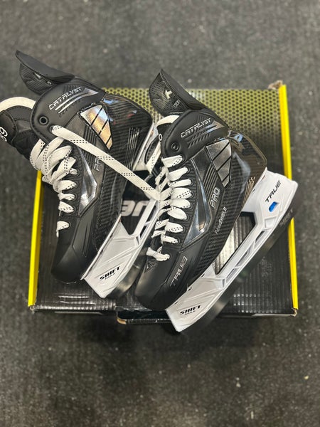 NHL TRUE SVH Pro Custom Hockey Skates Pro Stock Size 9 280mm GAUDREAU (NEW)