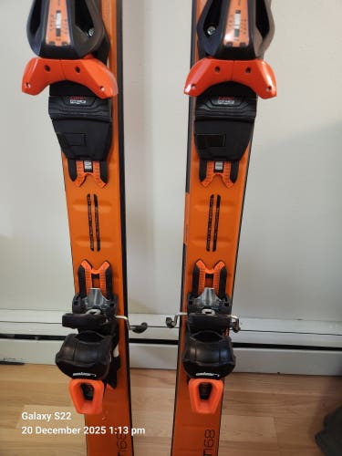 2022 Elan 168 cm All Mountain Element Skis With Bindings (Used)