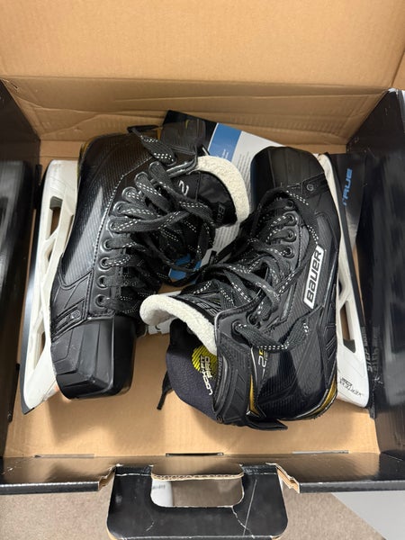 2018 Bauer Supreme 2S Pro Hockey Goalie Skates Extra Wide Width 9 (Used)