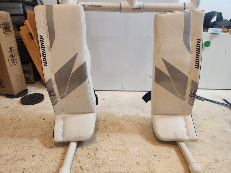 24" Warrior Ritual G7 Goalie Leg Pads (Used)