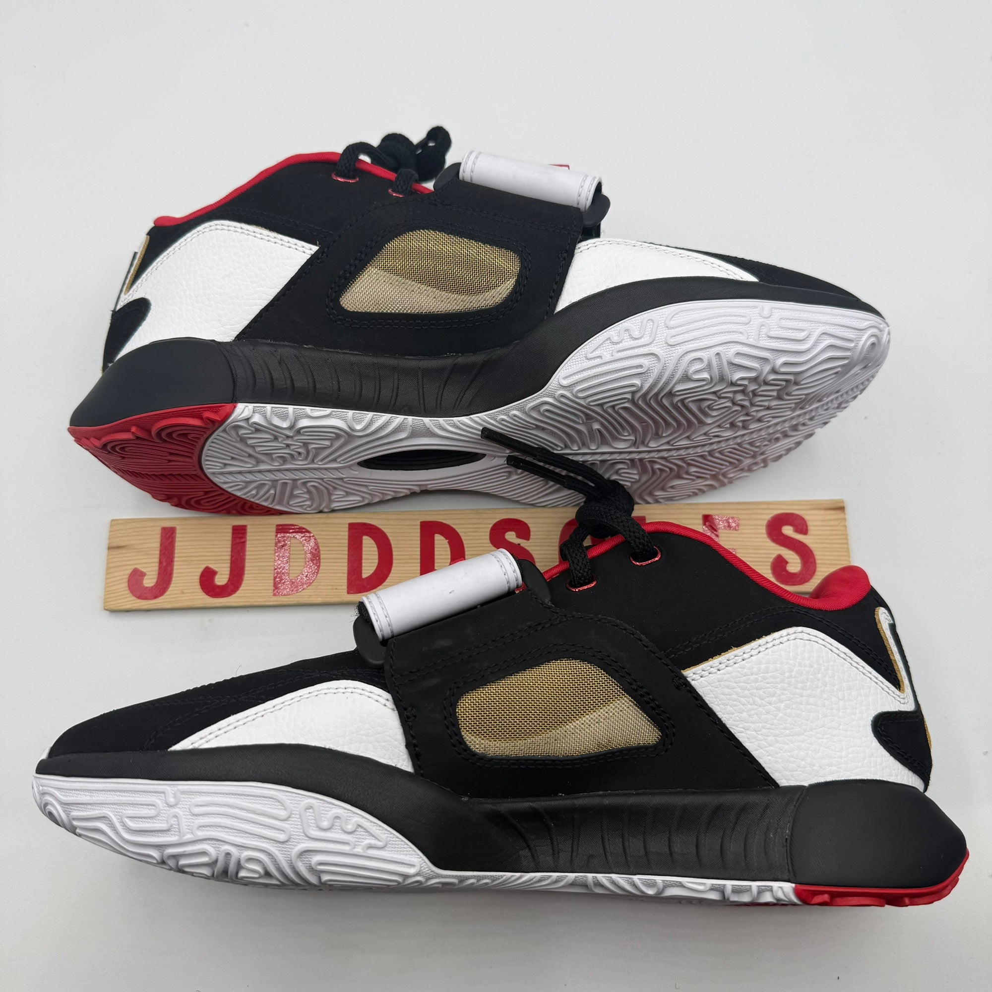 lebron primetime shoes