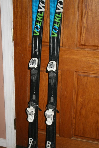 All Mountain 150 cm Volkl RTM Skis With Marker 7.0 Adjustable Bindings