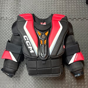 Large CCM EFlex 6 Goalie Chest Protector (Used)