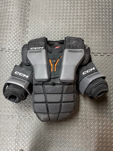 Large CCM Pro Spec Goalie Chest Protector (Used)