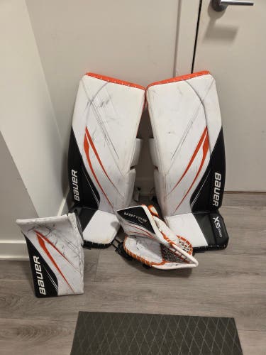 33" (small) Bauer Vapor X5 Pro Regular Goalie Full Set (Used)